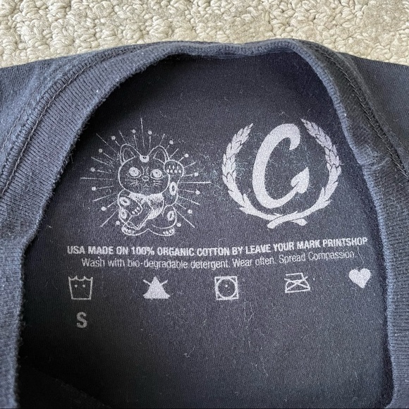 Unisex Compassion Co. Graphic Short Sleeve size Small - Picture 4 of 5